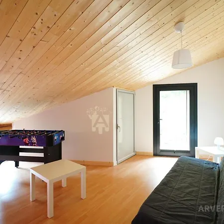 فيلة Ballat's Dine